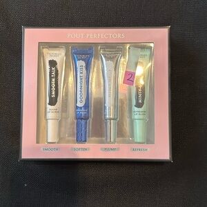 NEW Victoria's Secret 4 lip perfectors